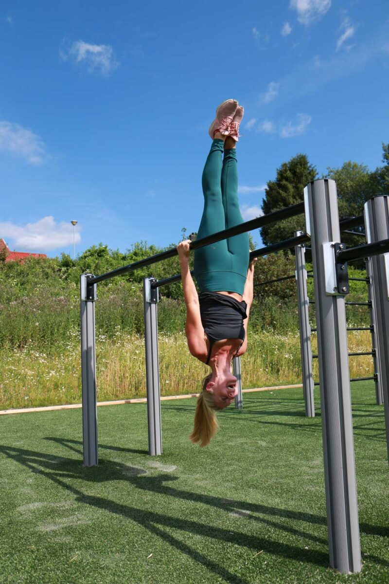 Dips stativ i aluminium og stål for utendørs treningspark